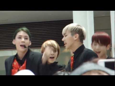 120729　MYNAME川崎ラゾーナ　１部②