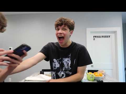 Trying the Viral TikTok Sprite challenge