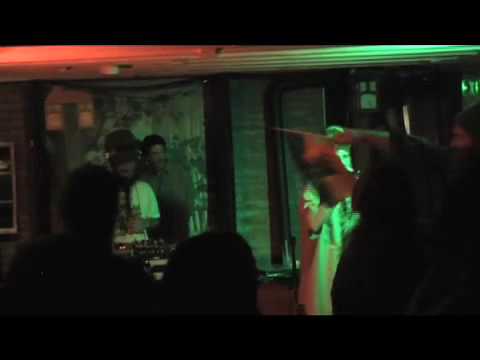 INNA ONENESS pt 2 - iaahden, True Love