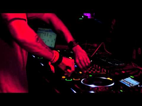 Andy Ward @The Beach Stage (Suncebeat 4 - Tisno, Croatia) - Jul 29, 2013