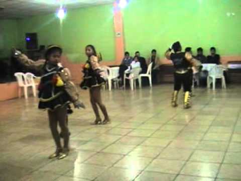 HERMANDAD JUVENIL PASOS DE FUEGO ECUADOR ``MI ÑIÑA DE FUEGO``.