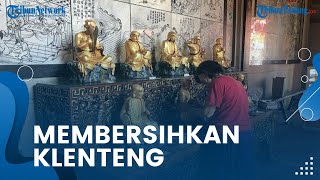 Jelang Perayaan Imlek di Kota Padang, Kelenteng See Hin Kiong Didekorasi, dan Dipasangi Lampion