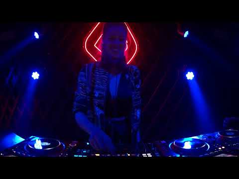 Laura Hoogland | BLOQ Resident night 2024