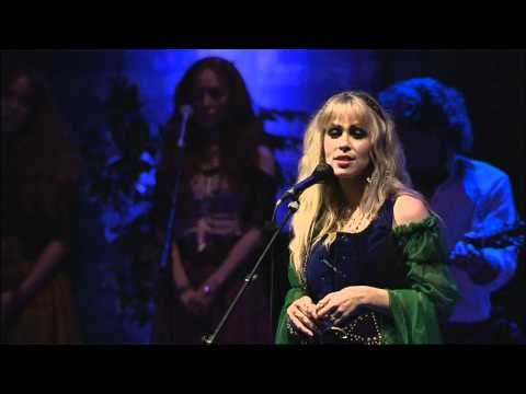 Blackmore's Night - Streets Of London (Live in Paris 2006) HD