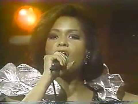 ALINA IZQUIERDO EN DESCARGA CUBAVISION - 1992