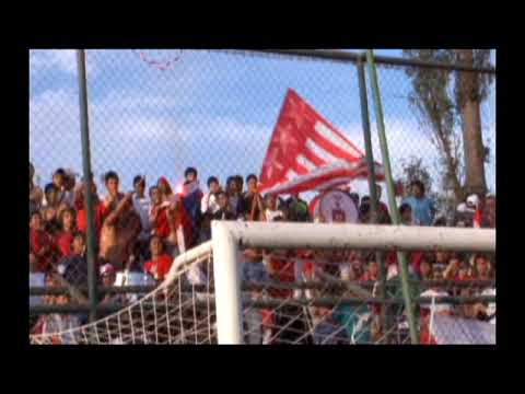 "Hinchas, Pasión sin Límites - Historias de Pasión - Ascenso del Uni Uni" Barra: Los del Valle &bull; Club: Unión San Felipe