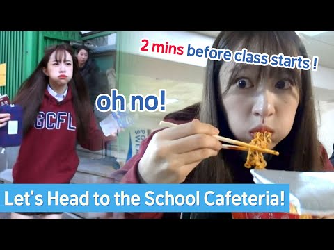 Hani at the school cafeteria! "I don't want to be late for class!"😖