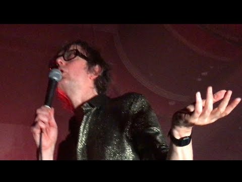 Jarvis Cocker EartH Hackney 2018 JARV IS - Sometimes + You're in my eyes ( Discosong ) Jarvis London