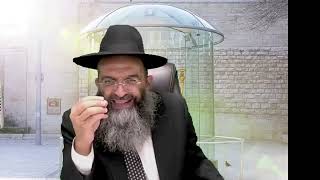 הרב ליאור גלזר פרשת וירא "יביא אומר"  רב מקדים הרב שמעון מועלם (דר וסוחרת - הלוויין של מרן) - התמונה מוצגת ישירות מתוך אתר האינטרנט יוטיוב. זכויות היוצרים בתמונה שייכות ליוצרה. קישור קרדיט למקור התוכן נמצא בתוך דף הסרטון