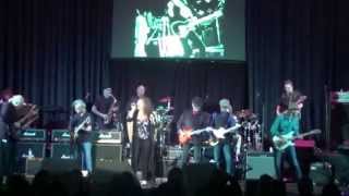 Jennifer Lee sings &quot;Let&#39;s get the show on the road&quot; - 10-5-14