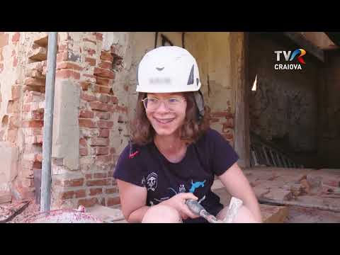 LUMEA DE APROAPE​ - Cula Crăsnaru