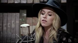 ZZ Ward - Put The Gun Down - 4/21/2017 - Paste Studios, New York, NY