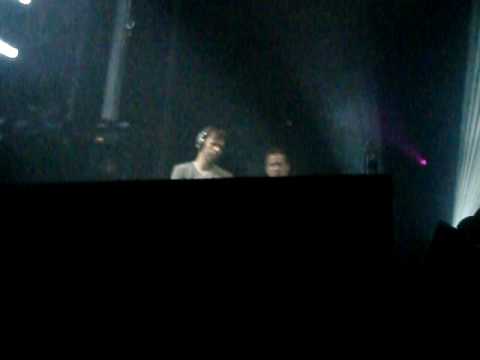 Godskitchen Perth 09 October 2009 - Cosmic Gate (Vid 10/20)