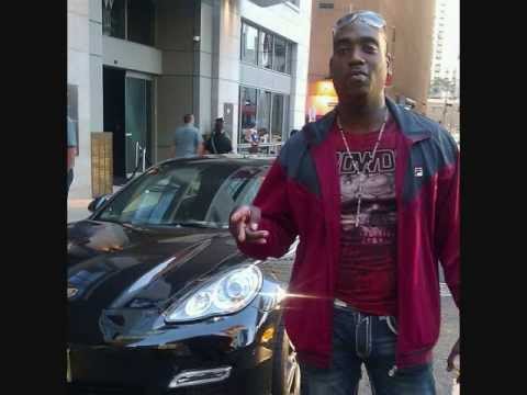 Muevelo Reggaeton Remix - Mr. Kennedy & Toni Killer