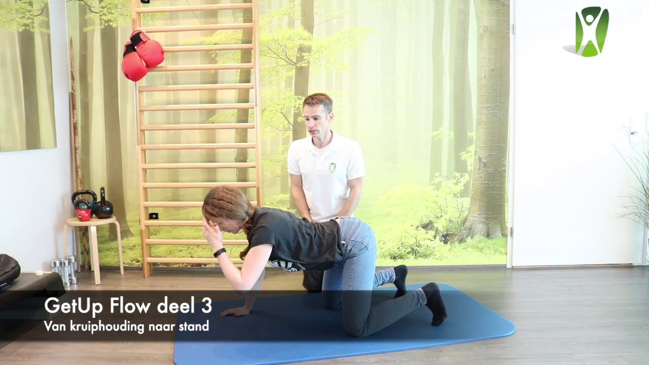 GetUp Flow deel 3, van kruiphouding naar stand