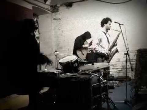Crash Trio (Marraffa/Iemulo/Giust) @ Scalo San Donato (1/3)