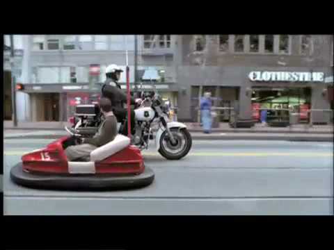 Delta Lloyd Commercial Botsauto (2007)