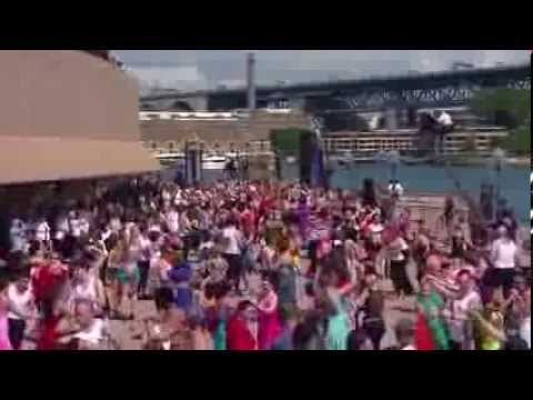 Harrison Craig at Baz Luhrmann's Strictly Sydney : Love is in the Air (official video)