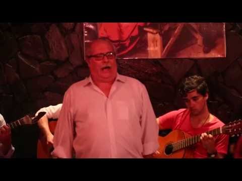 João Carlos, "Fado Corrido" - "Domingo de Agosto"
