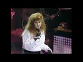 Kirsty MacColl - There's A Guy Works Down The Chip Shop, Swears He's Elvis - TOTP'S (25/12/81)