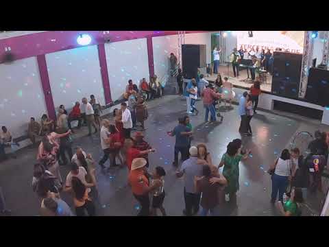 forró dançante em Carmo do paranaiba  conexão 1OO % forró @Forroinminasgerais 