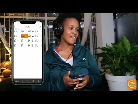 Triplets in groups of 4