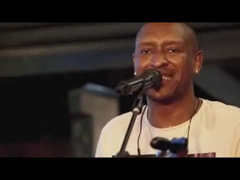 POUT POURRI SAMBANEJO. GRUPO SIMPATIA DO GOIÁS. AO VIVO . SO OS MELHORES SUCESSOS  DO PAGODE 💯%.IMP