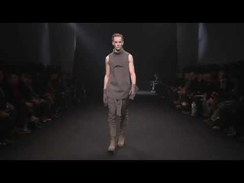 Rick Owen's Mens Fall/Winter 2010 "GLEAM" Collection  / 4k HD