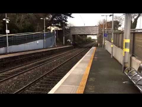 Irish Rail 29000 DMU Mixed Livery passes Portmarnock for Dublin Connolly (19/11/16)