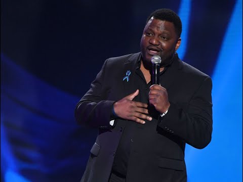 Aries Spears Does His Best Impersonation of JAY Z, Denzel Washington, and Paul Mooney