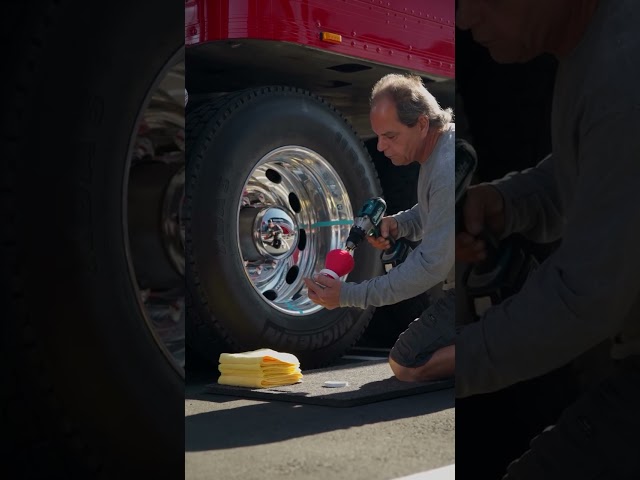 Vídeo relacionado con Caja de Polvo para Pulidora de Mesa, Acrílico Altamente Transparente con 2 Orificios, Cubierta Fija con Banda de Goma, Caja de Polvo para Pulido a Mano, Fácil de Instalar,
