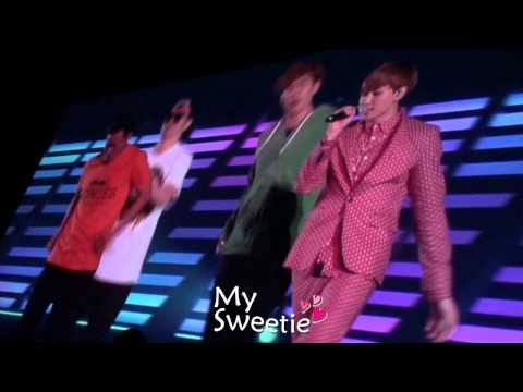 131027 SMTOWN in Tokyo _ Oppa, Oppa + I Wanna Dance ( Donghae & Eunhyuk )