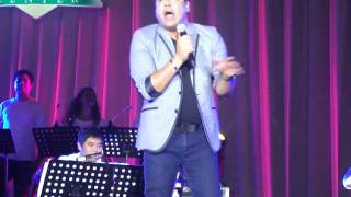 martin nievera with &quot;pain/paradise&quot; - mrn@atc_2