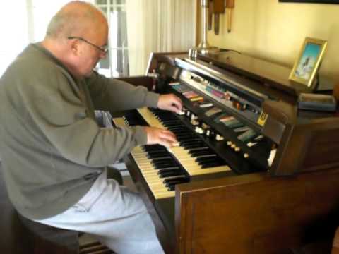 Mike Reed plays "East of the Sun" on the Hammond Organ