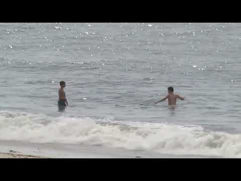 LI Beaches Reopen