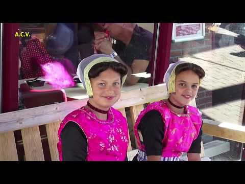 Urk 2- 9- 2017 Nationale klederdrachten  nieuwe versie