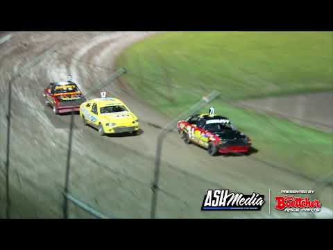 Junior Sedans: A-Main - Lismore Speedway - 31.10.2020