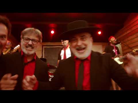 Toreros Con Chanclas - Agüita Agropop