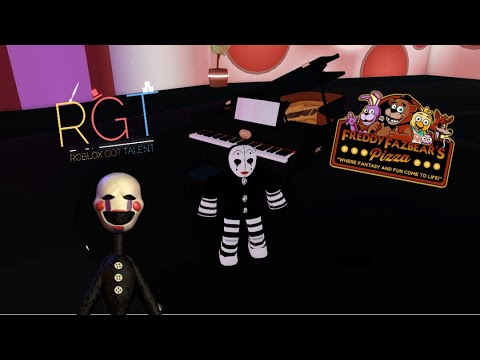 Puppet plays 'It's Been So Long' on piano in Roblox's Got Talent