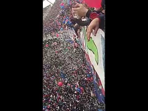 "Lanús v. San Lorenzo | Final Primera División 2016." Barra: La Gloriosa Butteler &bull; Club: San Lorenzo