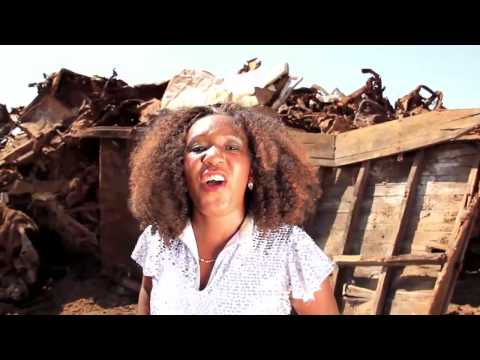 PROPIA LIXA - ESQUIVOU VIDEO OFICIAL