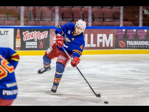 100. Mestis-ottelunsa pelaava Sakari Turtiainen haastattelussa aamujäiden jälkeen