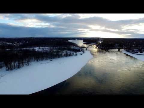 Train bridge to Ile Bigras