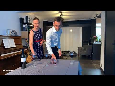 Tango classes for beginners: introduction to dancing Milonga