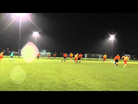 Opjestropdas.nl 14 nov 2015 Focus 07 5 - V.V. De Meern 8 1-4 Schitterende redding Hans