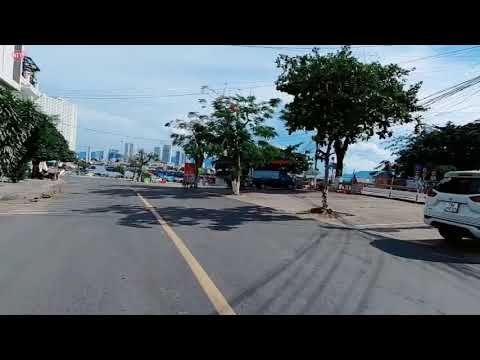 Thể hiện bởi Ngân Hà