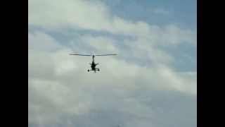 preview picture of video ''Blackbird' gyrocopter - slow flyby'
