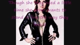Suzie Quatro ~ She's In Love With You
