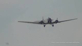 preview picture of video 'Tante Ju Junkers Ju 52 landing in hamburg fuhlsbuettel in Full HD'