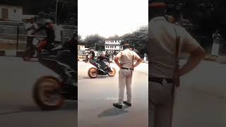 Download lagu khandani daulat dubai me uday #riderboy #riderbike #viral #video #2kview mp3 Download lagu khandani daulat dubai me uday #riderboy #riderbike #viral #video #2kview mp3